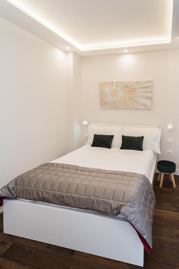Frattina 35 Apartment โรม ภายนอก รูปภาพ