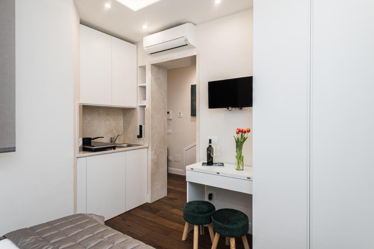 Frattina 35 Apartment โรม ภายนอก รูปภาพ